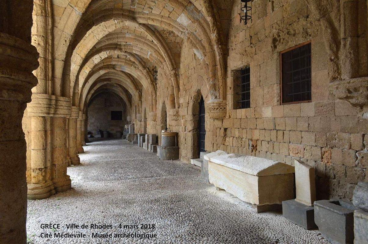 014- Musee archeologique Rhodes.JPG